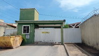 Casa com 2 Quartos e Área Privativa em Montes Claros