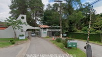Casa com 3 quartos, 219m², ocupada, Granja Viana