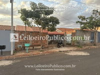 Casa com 2 quartos, 2 banheiros, 51,6m² construída, 1 vaga