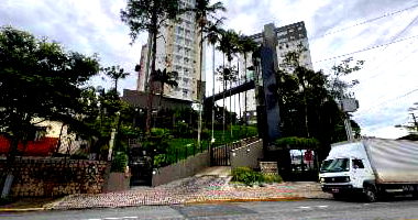 Apartamento com 1 quarto e 1 banheiro em Joinville