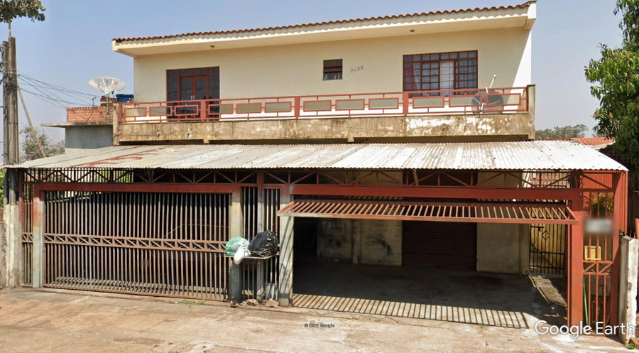 Imóvel comercial com 325,65m² e 364,16m² construídos, 3 quartos, 2 banheiros