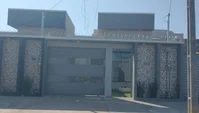 Casa ocupada de 3 quartos, 2 banheiros e 97 m² construída