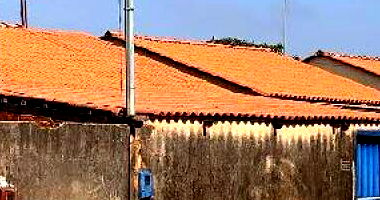 Casa 2 quartos, 1 banheiro, 47,5m² construída, desocupada