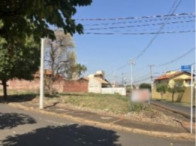 Terreno de 463,11m² em Jardim Álvaro Britto