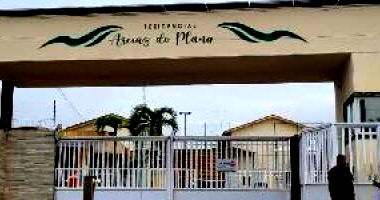 Casa 2 quartos, 1 banheiro, 1 vaga, 89,25m² privativos, desocupada