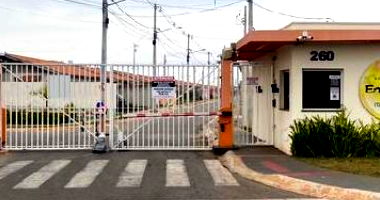 Casa com 42,44m² e terreno de 105m² em Itapetininga/SP