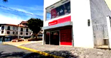 Prédio Comercial no Centro de Camanducaia - Oportunidade Única