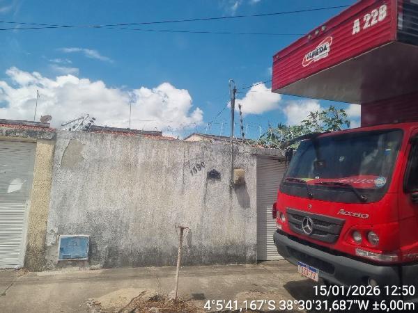Casa com 74,28 m², 1 vaga de garagem