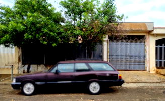 Casa com Terreno de 360m² em Novo Horizonte/SP