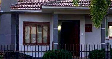 Casa Desocupada com 420m² de Terreno em Leilão