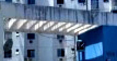 Apartamento com 1 vaga em Lauro de Freitas/BA