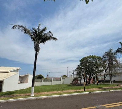 Terreno urbano de 540m² em loteamento residencial