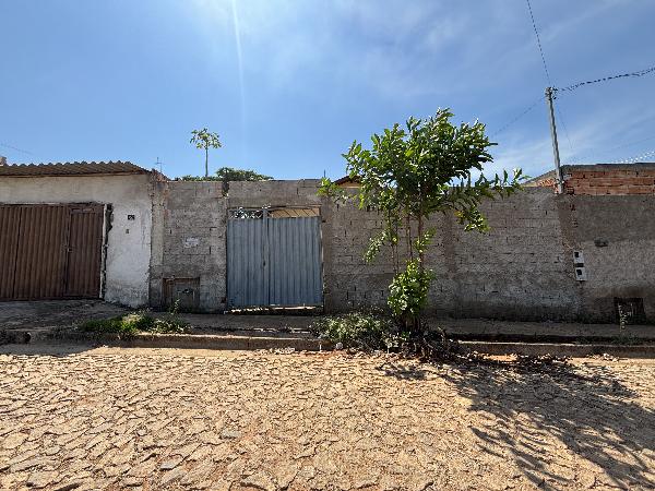 Terreno residencial com 167m² em Divinópolis