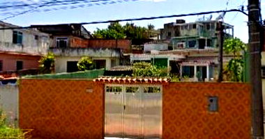 Casa com 3 quartos, 2 banheiros, 65m² área privativa, 2 vagas