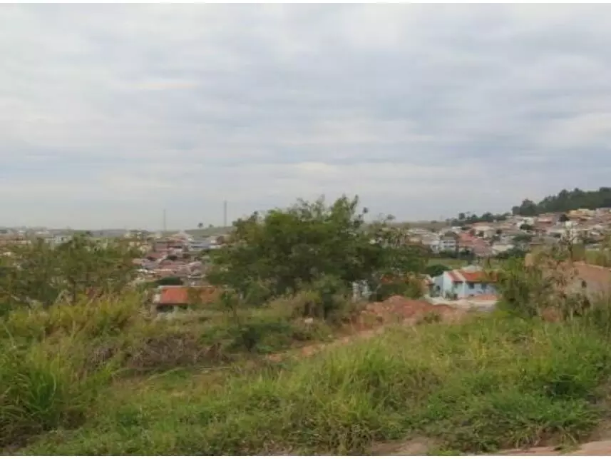 Terreno em Leilão com 354,46m² em Itatiba/SP