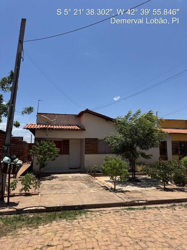 Casa 2 quartos, 58,5m² área total, terreno 200m²