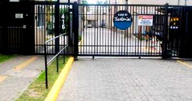 Casa em Porto Alegre com 82,81m² de área construída