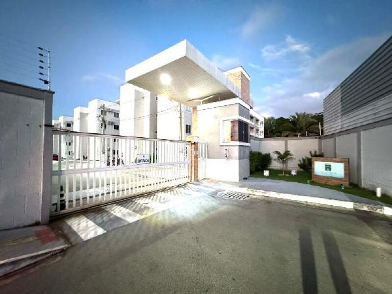 Apartamento 70m² com 2 Quartos e 2 Banheiros em Condomínio