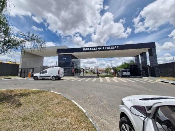 Casa com 2 quartos, 1 banheiro, 43,58m² área privativa, 1 vaga