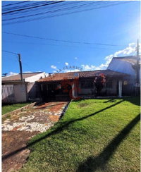 Casa com 5 quartos, 2 banheiros, 153m² construídos, ocupada