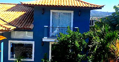 Casa ocupada com 217,9 m², perfeita para investimento