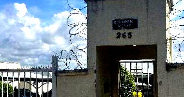 Apartamento com 2 quartos, 1 banheiro e 1 vaga