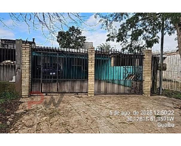 Casa em Guaíba/RS com 2 quartos e 180m² de terreno