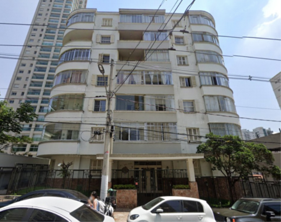 Apartamento com 101 m² e 1 vaga em Aclimação, São Paulo