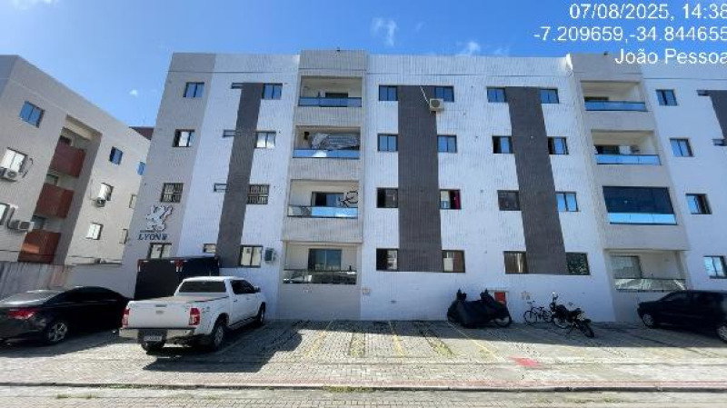 Apartamento com 2 quartos em João Pessoa