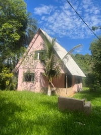 Terreno com 6.100m² e construções em Foz do Iguaçu