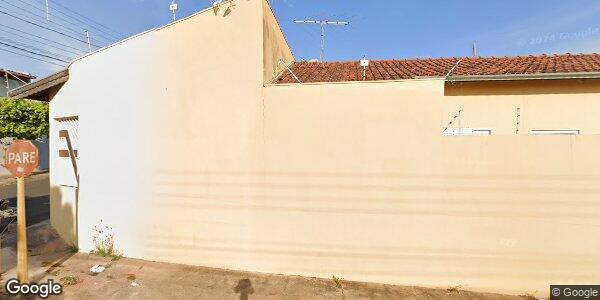 Terreno com Casa em Bauru - 484m² e 3 Quartos