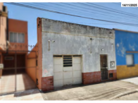 Casa com 3 dormitórios, 82,36m², ocupada