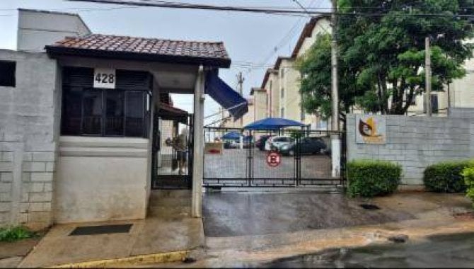 Apartamento 44 m² com área construída, ocupado, padrão residencial