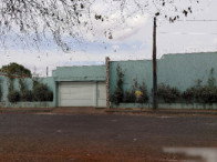Casa com 2 Quartos e 1 Vaga em Goiatuba