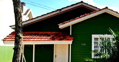 Casa com 3 Quartos e 1 Banheiro em Curitiba