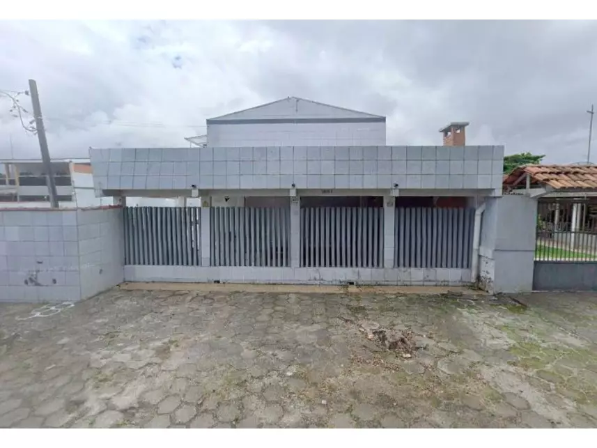 Casa com 80m² construídos, 75m² de terreno, ocupada