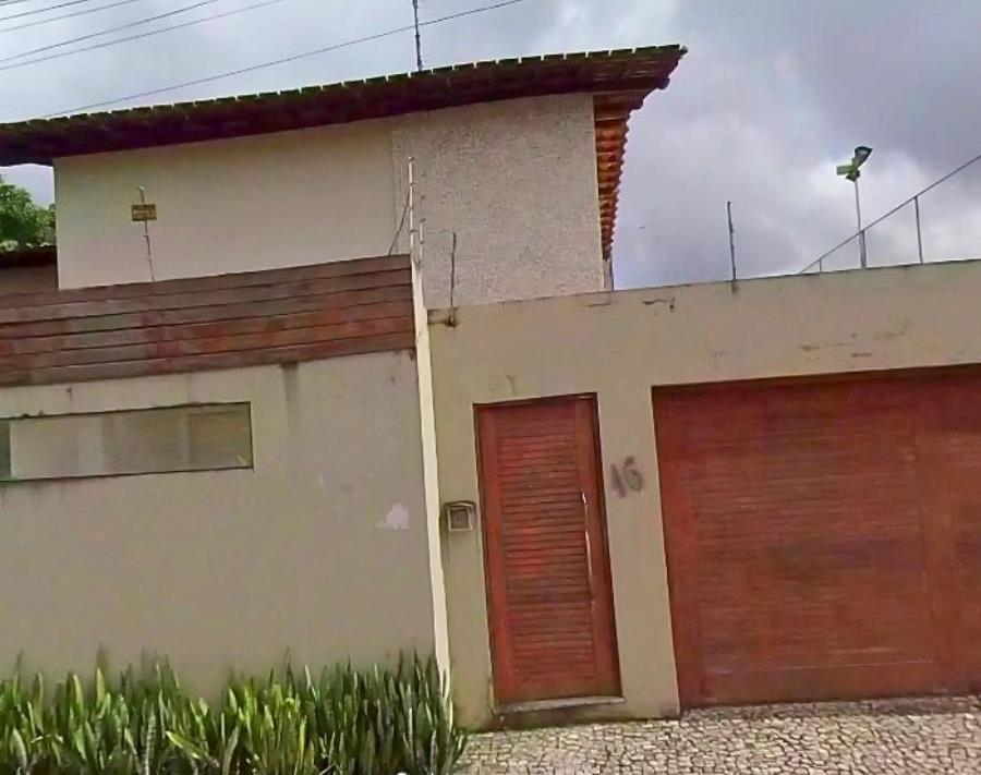 Casa residencial 247m² em Itabuna com 1.406m² de terreno