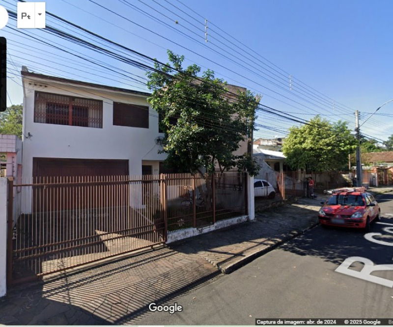 Terreno com Casa de Dois Pavimentos em Santa Maria/RS