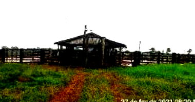 Fazenda Santa Fé - 247,59ha com casa sede e galpão