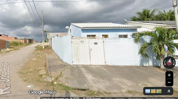 Casa com 2 quartos e 1 vaga em Itaguaí/RJ