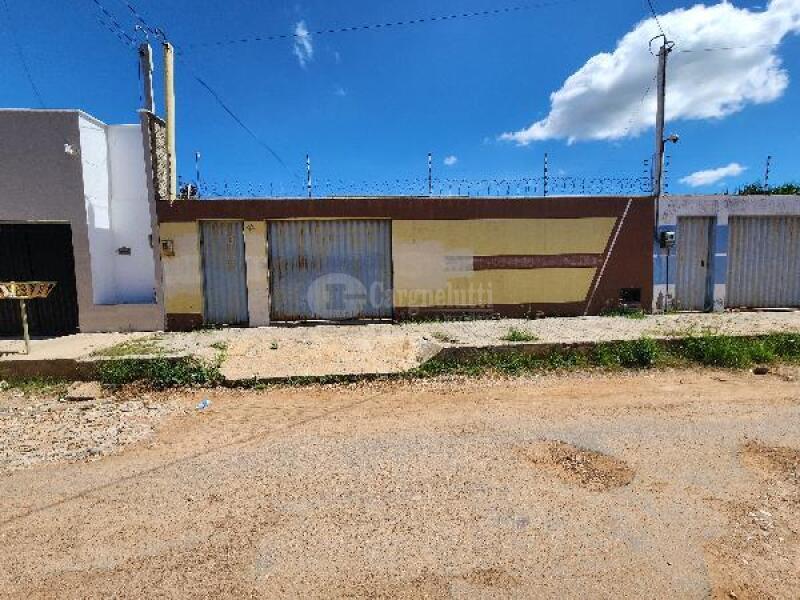 Casa em Mossoró com 2 quartos, 49,81m² e terreno de 200m²