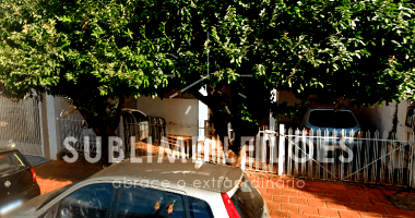 Terreno residencial de 500m² com 1 vaga, desocupado
