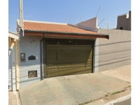 Casa com 49,72m² construída e terreno de 200m², imóvel