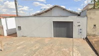 Casa com 5 quartos e 3 banheiros, 184 m², ocupada