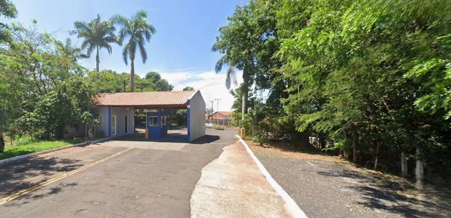 Casa de condomínio com 2 quartos, 1 banheiro e 235,47 m² construídos