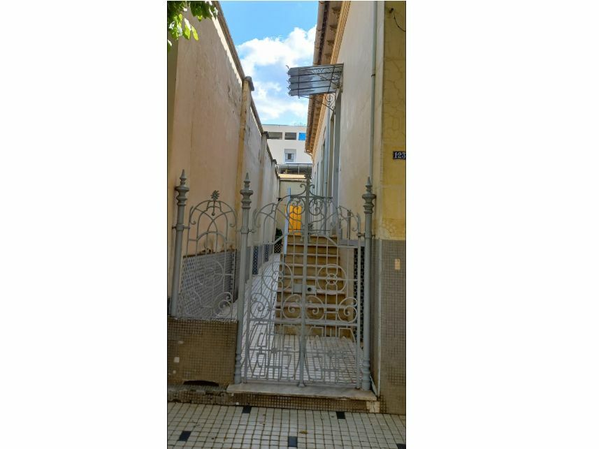 Casa com 4 dormitórios e 2 suítes em Carangola/MG