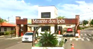 Terreno em Leilão com 420m² em Salto/SP