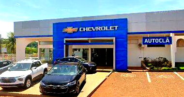 Prédio Comercial Moderno com 109m² Construídos e Terreno de 358m²