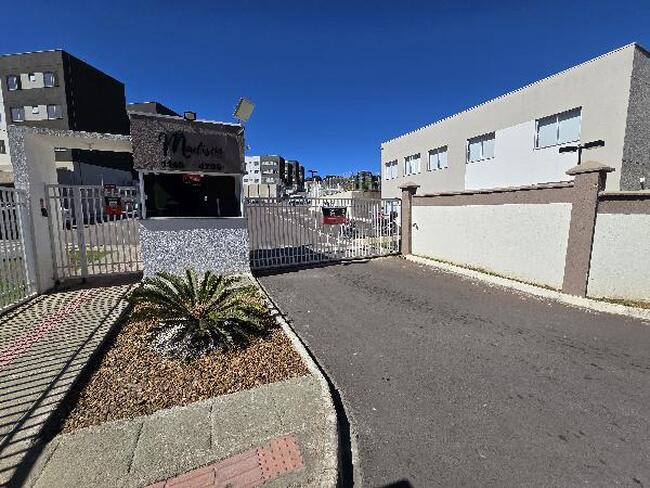 Apartamento com 2 quartos em Campo Largo/PR
