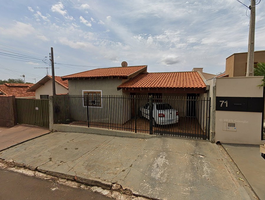 Direitos sobre Imóvel Residencial com 1 dormitório em Santa Cruz do Rio Pardo/SP